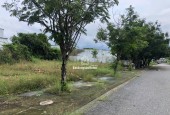 BÁN ĐẤT ĐƯỜNG 13M KHU TĐC ĐẤT LÀNH - VĨNH THÁI - DT: 72m2 ngang 4,5m lô sạch k hố ga dây điện - Hướng : Đông Nam